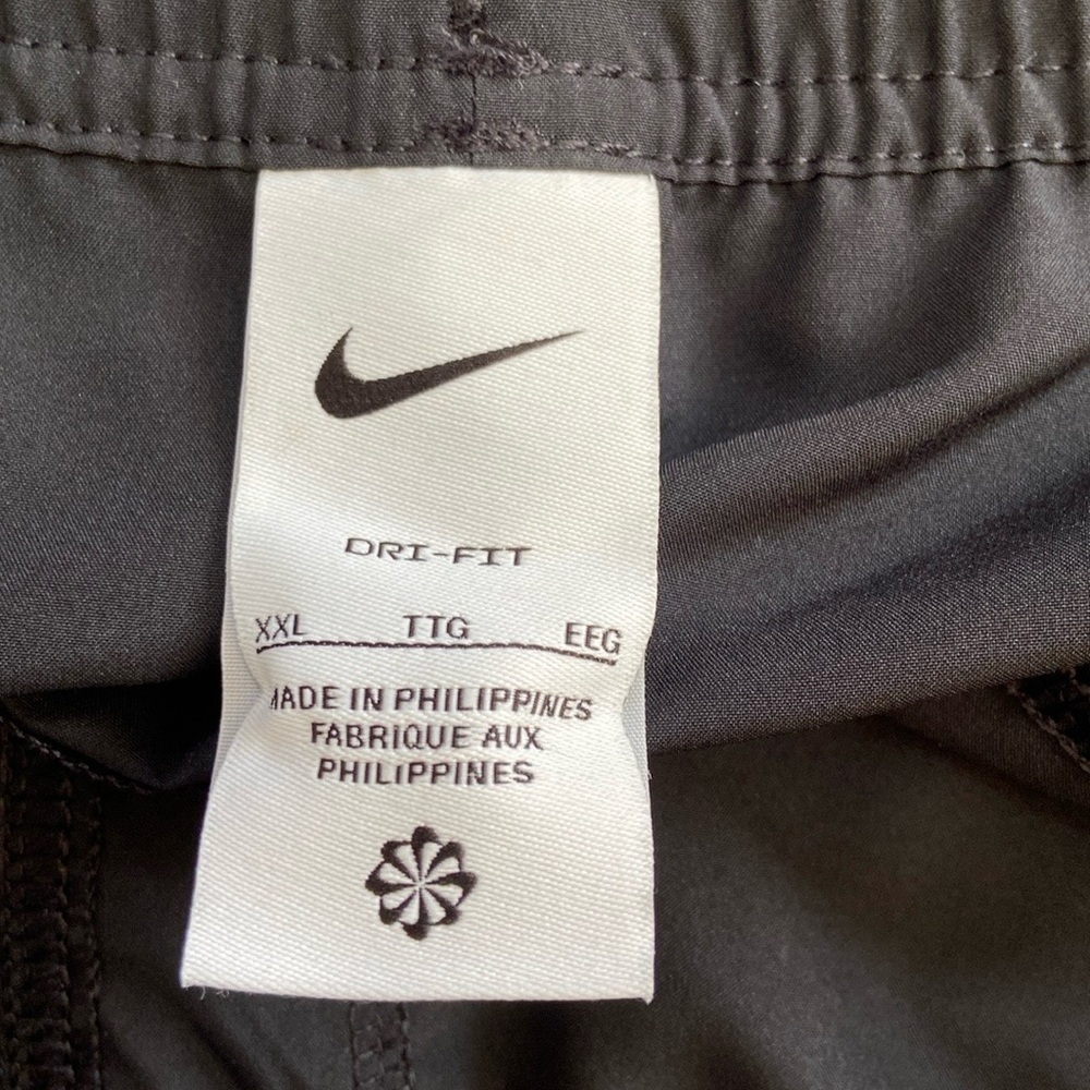 NWT Mens XXL NIKE Dri-Fit 7 Inch Black Shorts - Picture 5 of 10